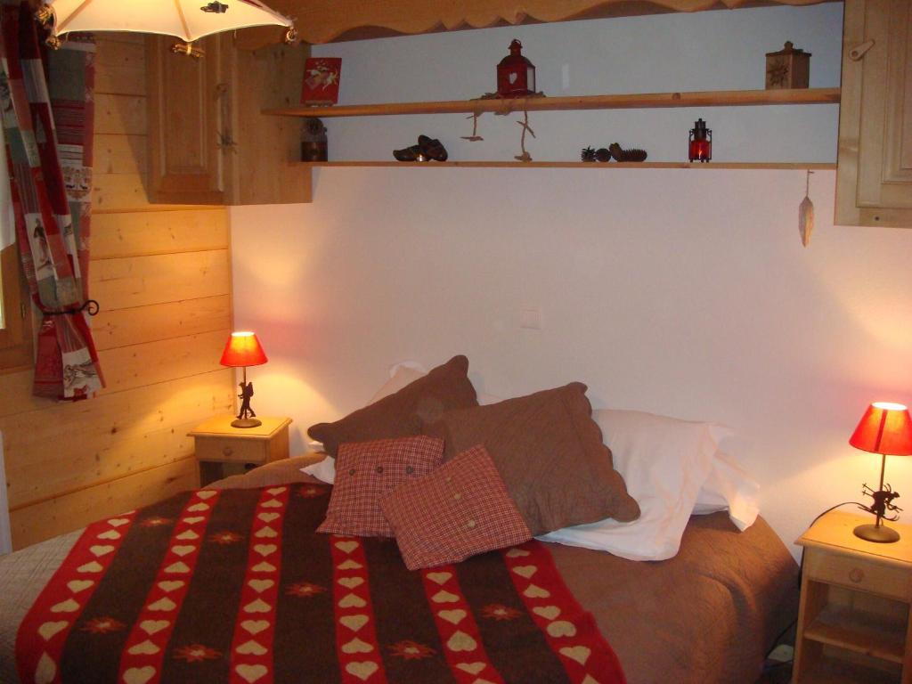 مورزين Bed And Breakfast Chalet Manava الغرفة الصورة