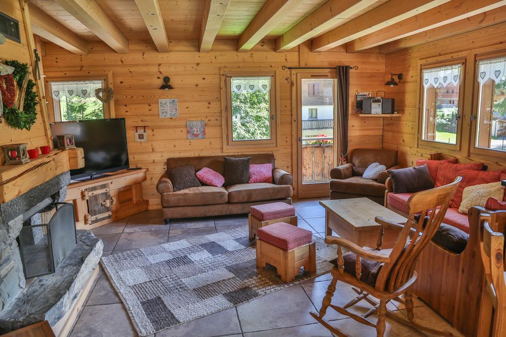 مورزين Bed And Breakfast Chalet Manava المظهر الخارجي الصورة